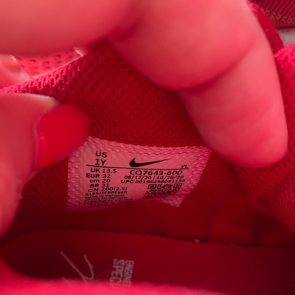 Nike cleats - Picture 3 of 3